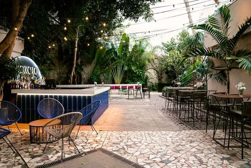 Zona terraza Alboroto Las Palmas